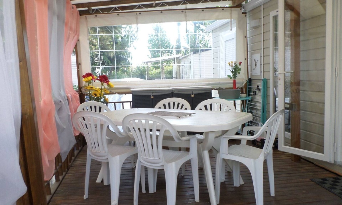 Valras-Plage House | 4/6 person mobile home by the sea in Valras Plage