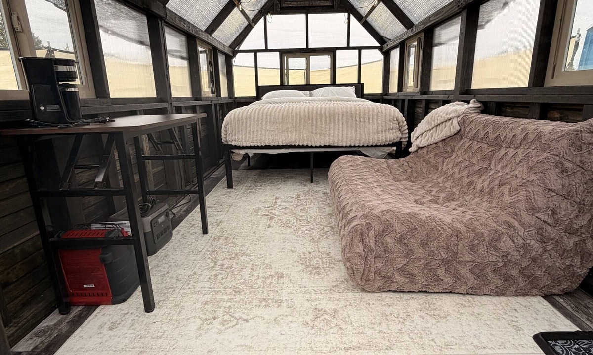 Harris RV Rental | Alderwood Glamping: ORION