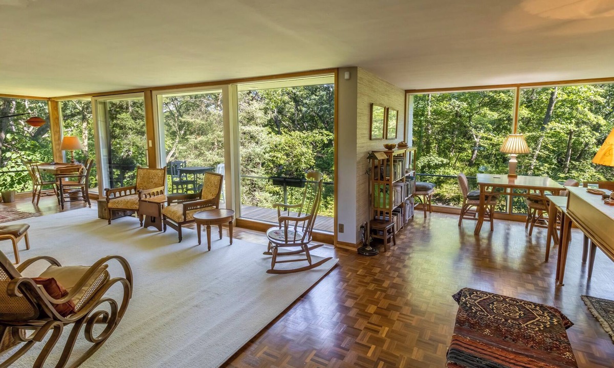 Dune Acres House | August Open w/AC, Walk to Beach