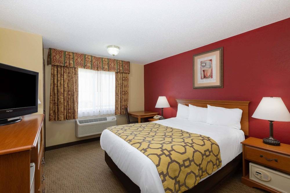 Fort Dodge Hotel | Baymont by Wyndham Fort Dodge