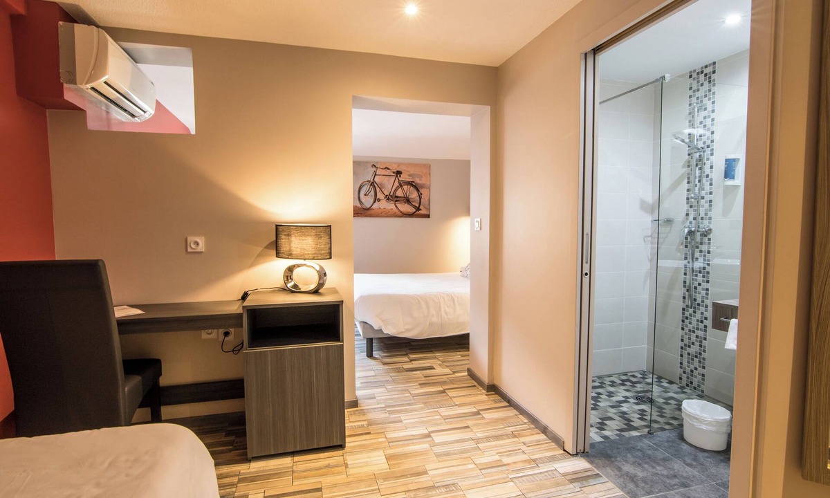 Foix Hotel | Brit Hotel Confort Foix
