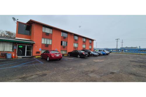 Grand Rapids Hotel | Capital O Pleasant Motel Grand Rapids MI