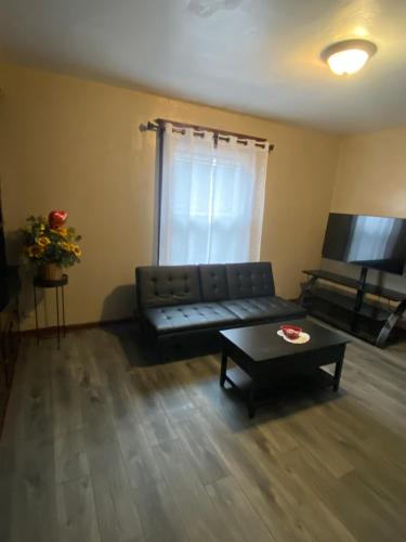 Burnham Park Apartment | Casa ubicada 6 minutos del centro 6 minutes to Downtow No permited partys or smoking
