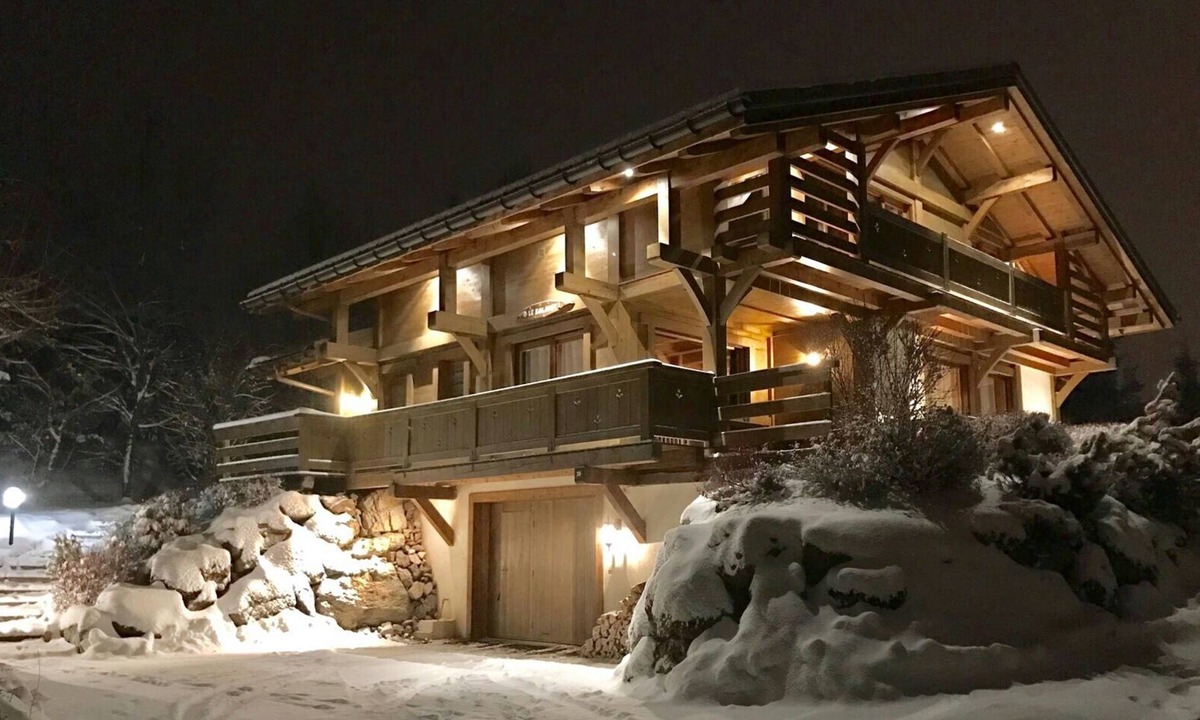Megeve Ski Chalet | CHALET LE SOLARET 4* VUE SUR LE MT BLANC MEGEVE Family stay 9 persons