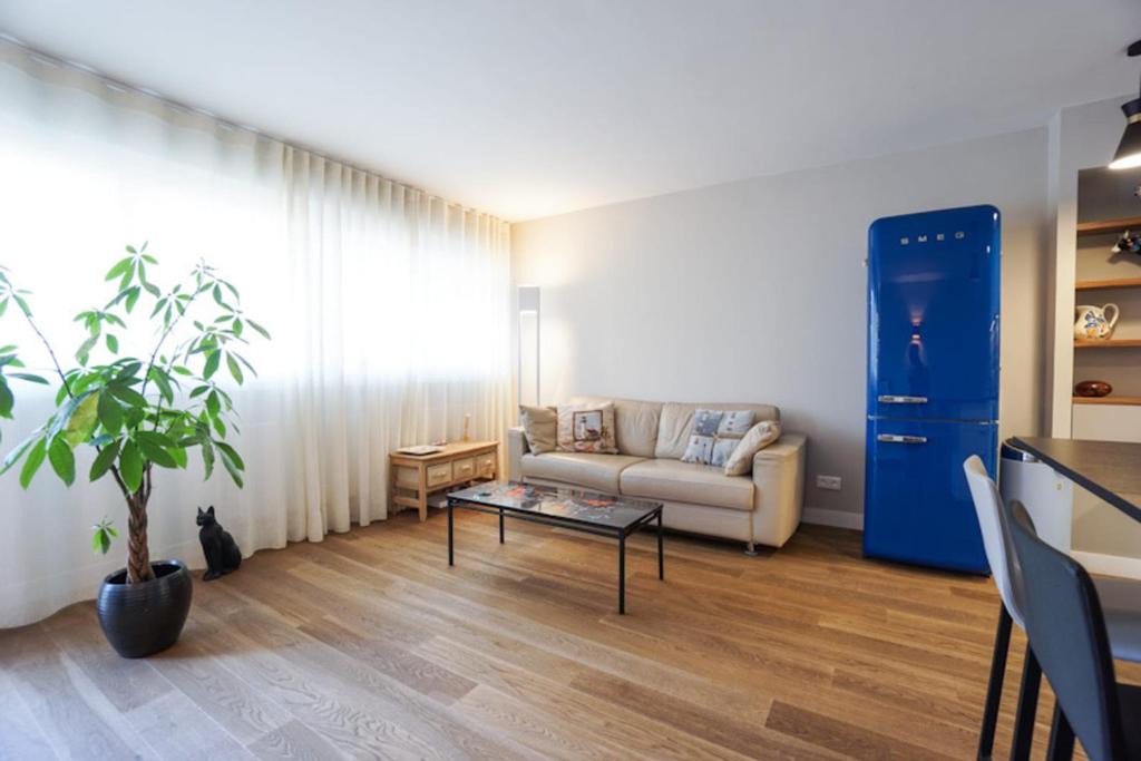 Saint-Lambert Apartment | Charming Apt Close To The Cartier Foundation