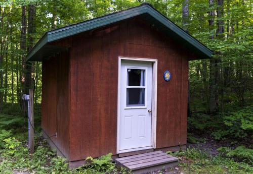 White Lake House | Charming Cabin in the Trees near Boulder Lake for an Amazing Escape near White Lake, Wisonsin