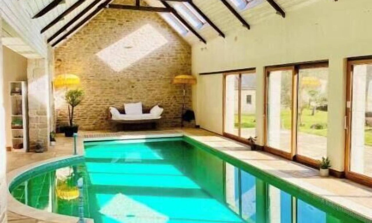 Ploerdut Villa | Charming villa with a pool in the heart of an 18th-century estate