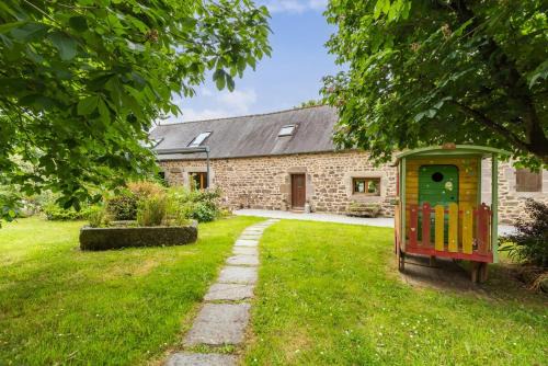 Saint-Adrien House | Chez Papitou - Escapade Familiale en Bretagne