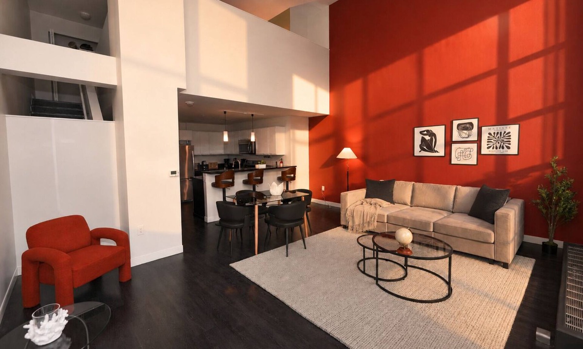 Westown Hotel | Chic Westown 1BR Duplex with Patio near RiverWalk