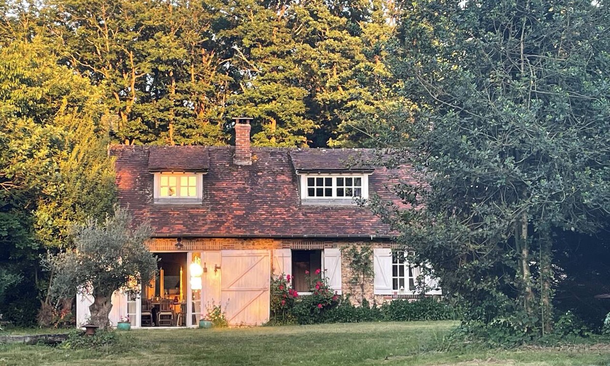 Fains Cottage | Country house in the heart of a forest offering peace and quiet, 50 minutes from Paris