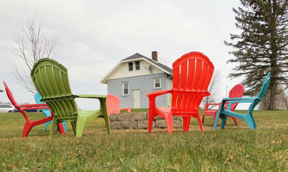 Bangor House | Countryside Escape - 10 minutes from downtown South Haven!
