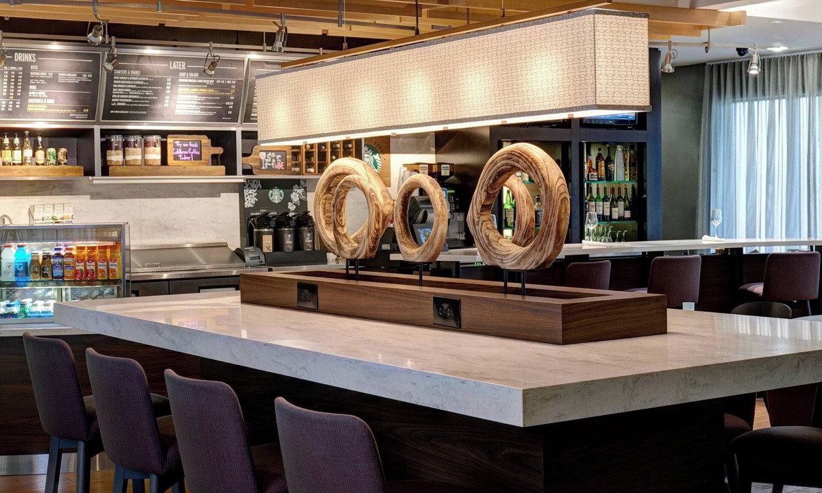 Oakbrook Terrace Hotel | Courtyard by Marriott Chicago Oakbrook Terrace