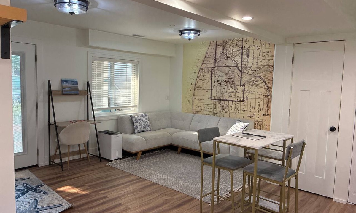 Douglas Condo | Cozy Condo 1 Bedroom/1 Bath