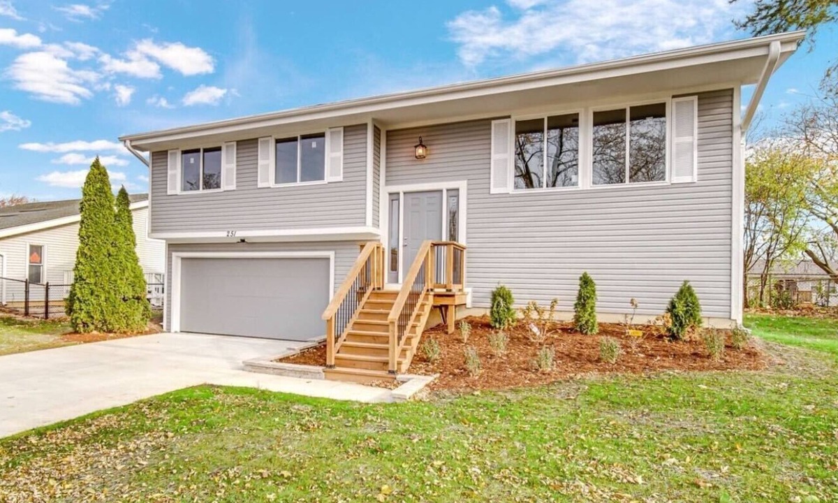 Bloomingdale House | Elegant Home for Groups Near Presidents Cup