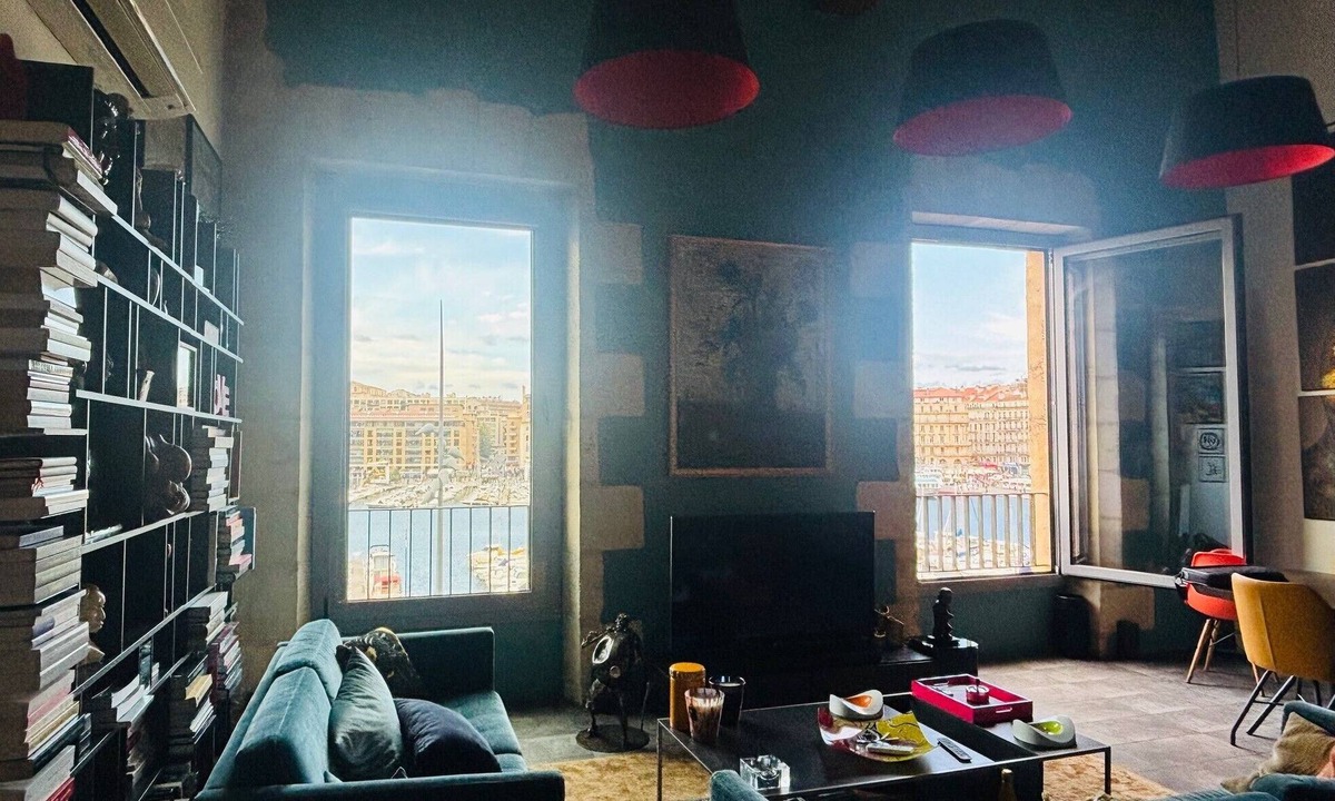Opera Apartment | Exceptional duplex loft on Marseille's Old Port - Panoramic view
