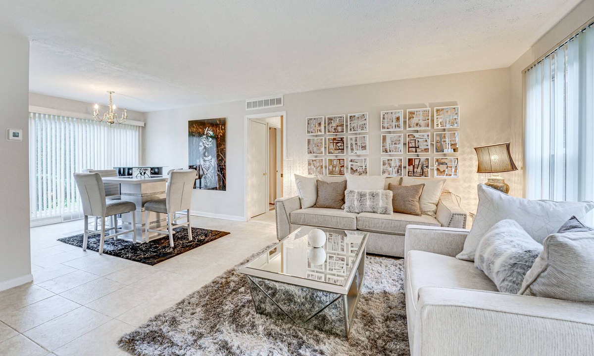 Drayton Plains House | Family-Friendly Bloomfield Hills Home w/Patio!