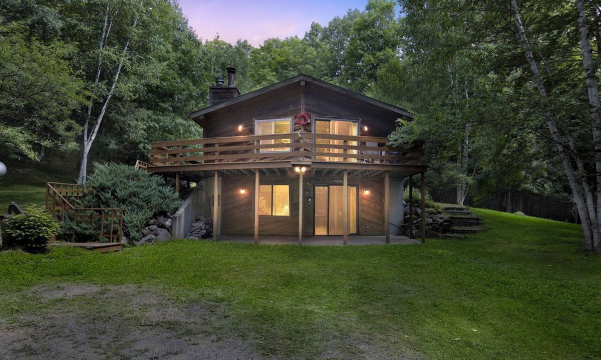 Phelps Cabin | Family Friendly Northwoods Getaway Cabin in Phelps Wisconsin