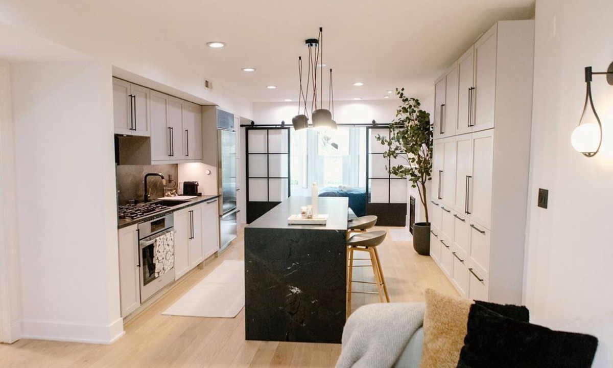 Lincoln Park House | Gorgeous, Brand new, in amazing location - minutes from the beach!