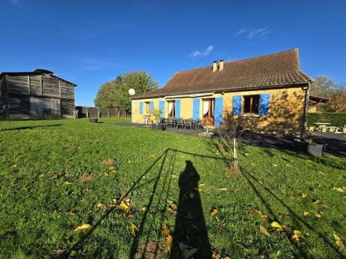 Calviac-en-Perigord House | Grande maison proche de Sarlat, idéale pour familles, 6 chambres - FR-1-616-208