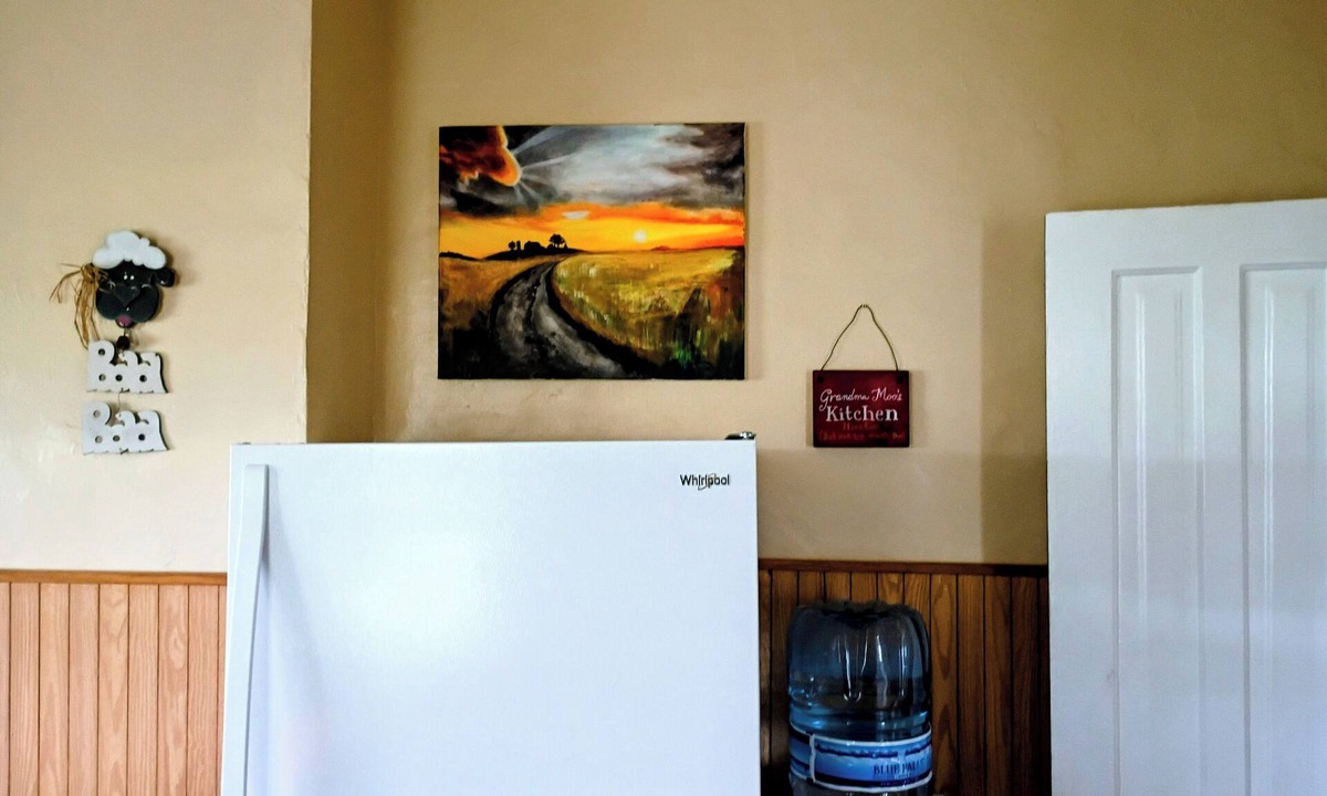 Galesburg House | Grandma Moo's Farmhouse: family friendly, rustic getaway near Galesburg.