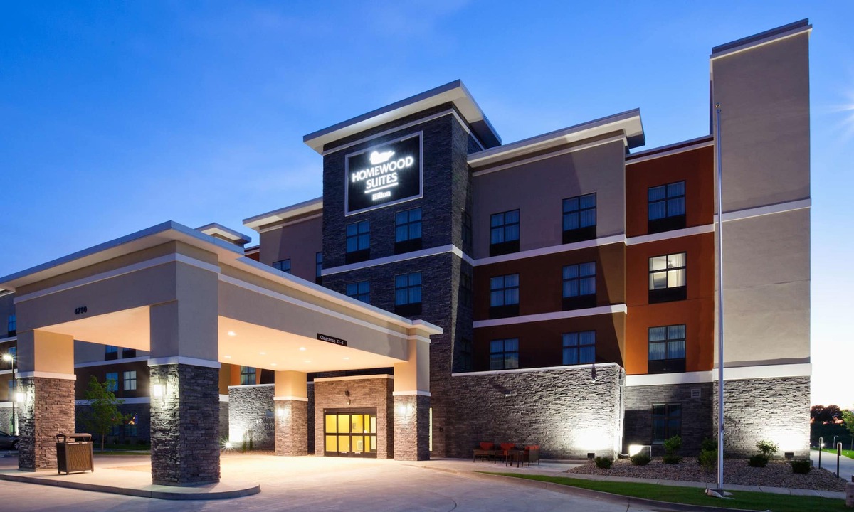 Davenport Hotel | Homewood Suites by Hilton Davenport