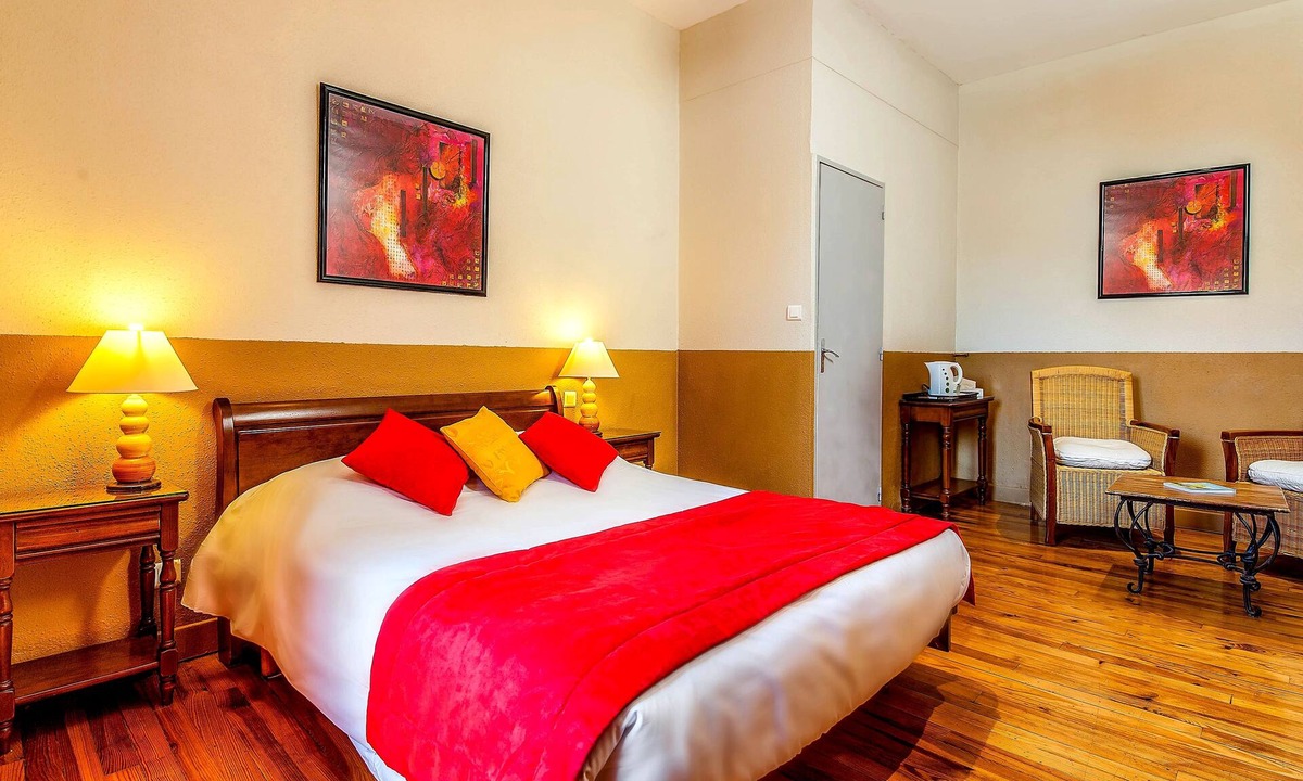 Lagrasse House | Hostellerie des Corbières