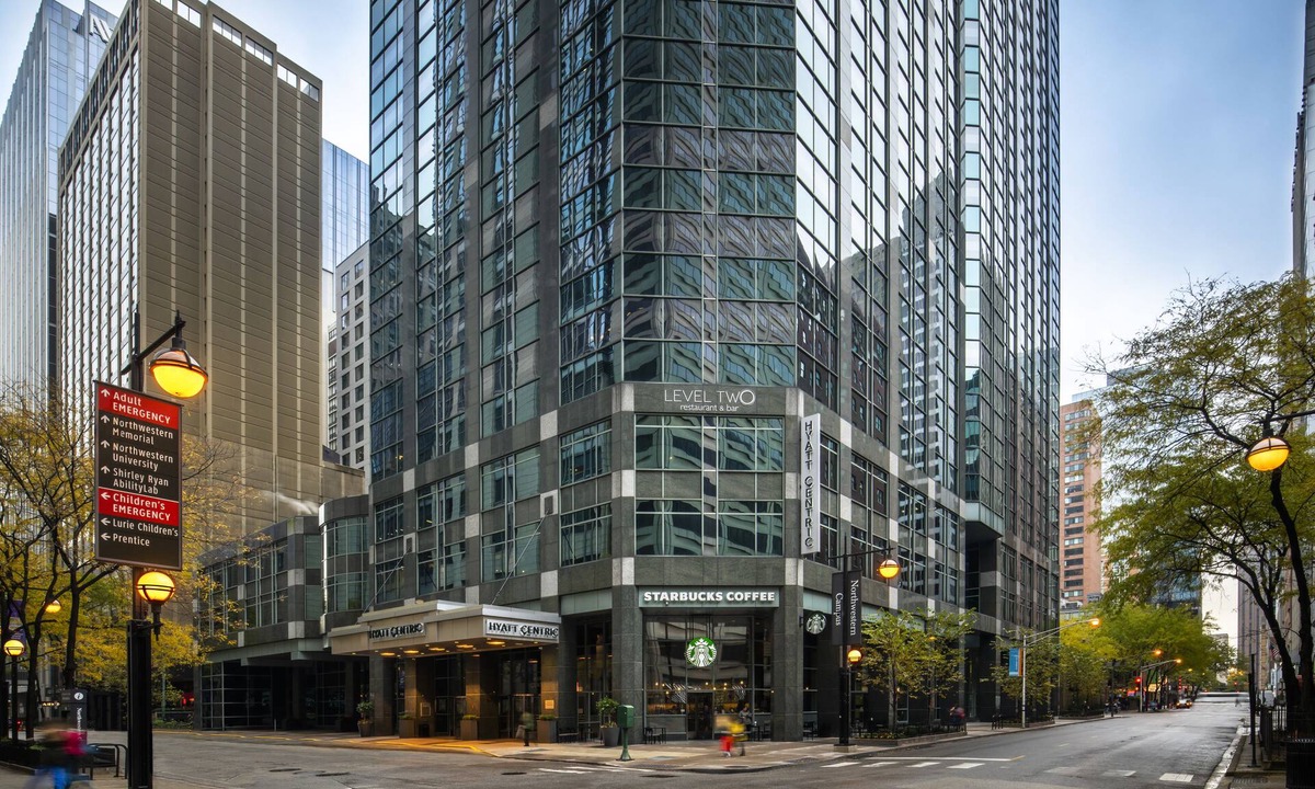 Streeterville Hotel | Hyatt Centric Chicago Magnificent Mile