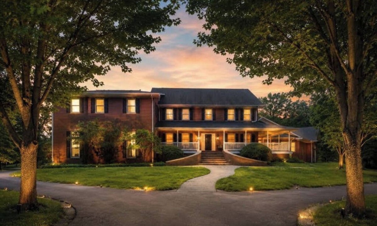 Solon Mills House | Indoor Pool Retreat + Game Room- The Ultimate Family Getaway