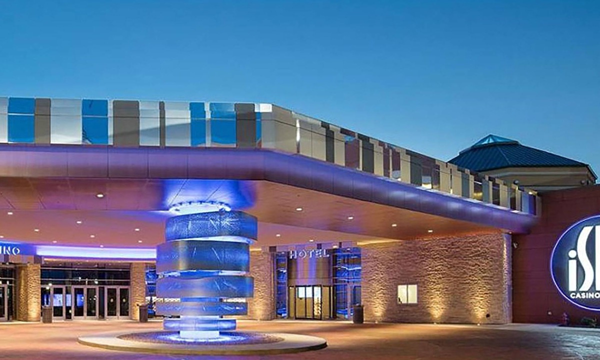 Bettendorf Hotel | Isle Casino Hotel Bettendorf - A Caesars Rewards Destination