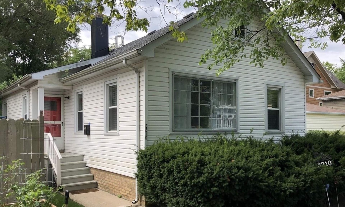 Evanston House | Kitschy House on a Quiet Tree Lined Street in Upscale Evanston Neighborhood