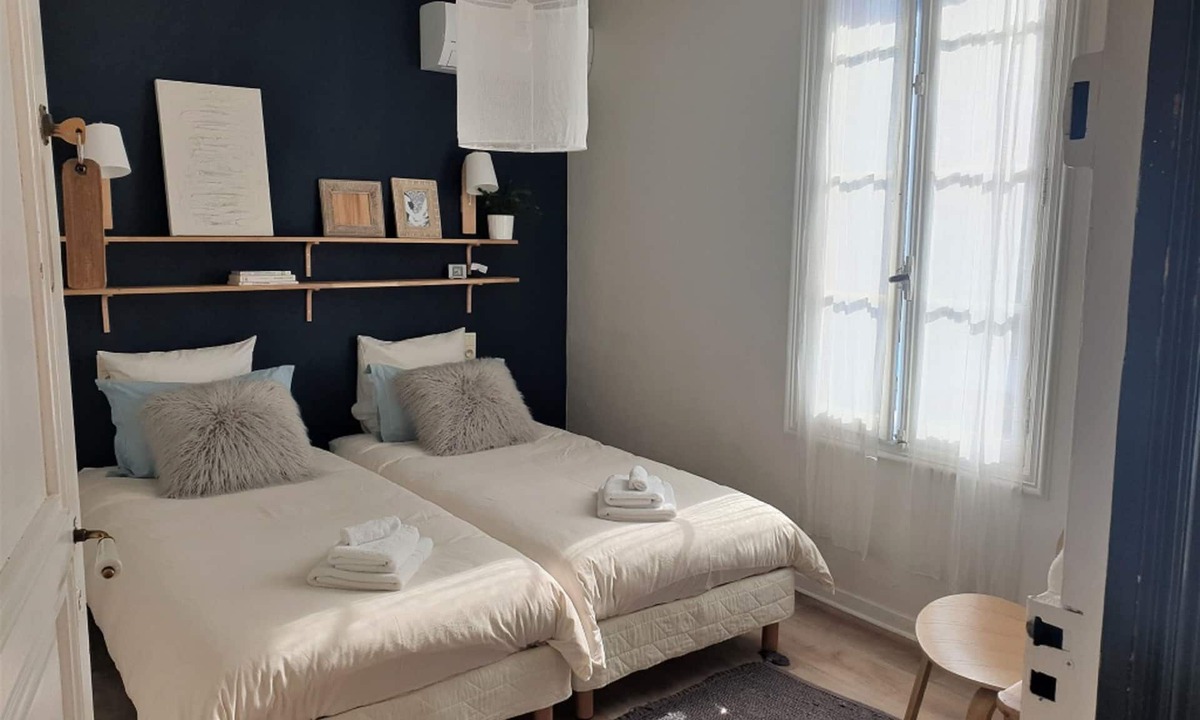 Tautavel House | L'Abri Sous Roche - Chambres d'hôtes