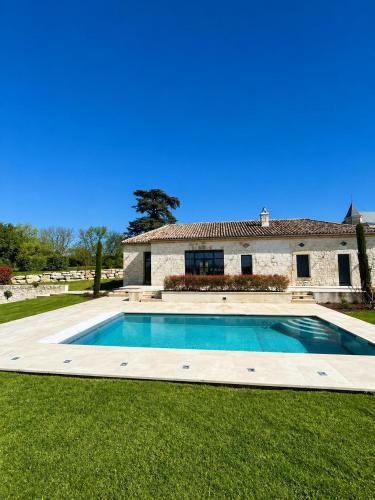 Eynesse Villa | La Citadelle