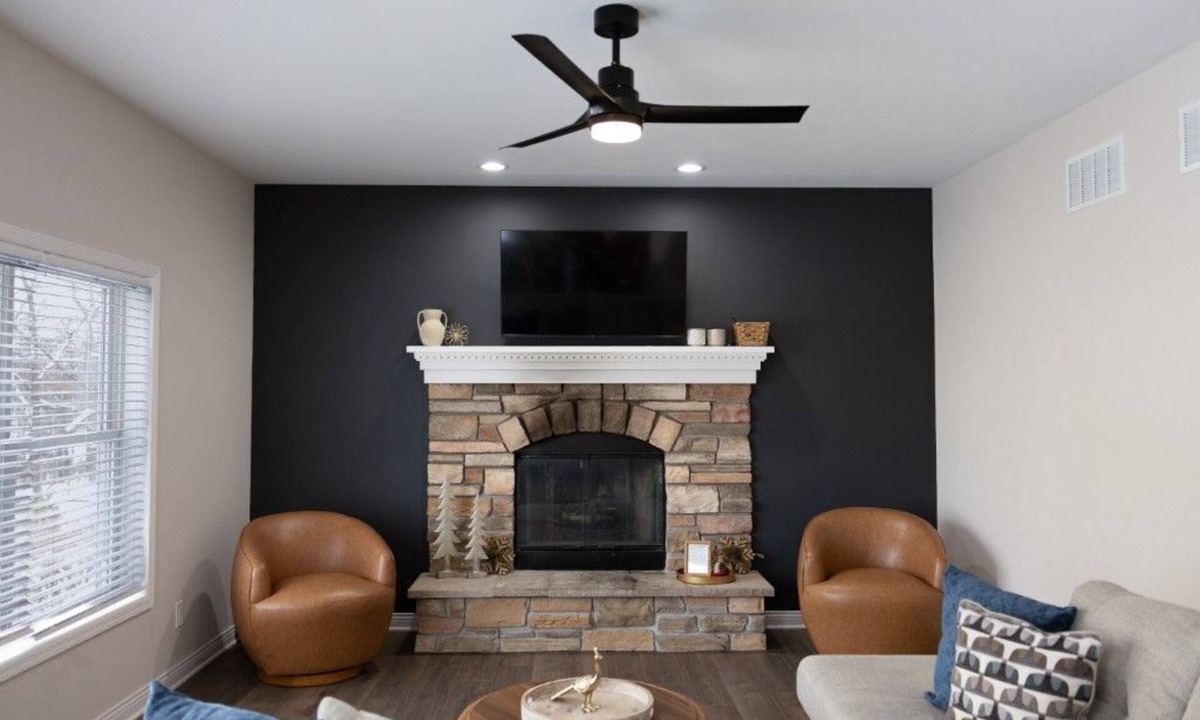Lake Geneva House | Lake Geneva 4BR House | Rec Lounge + 1 Mi to Beach
