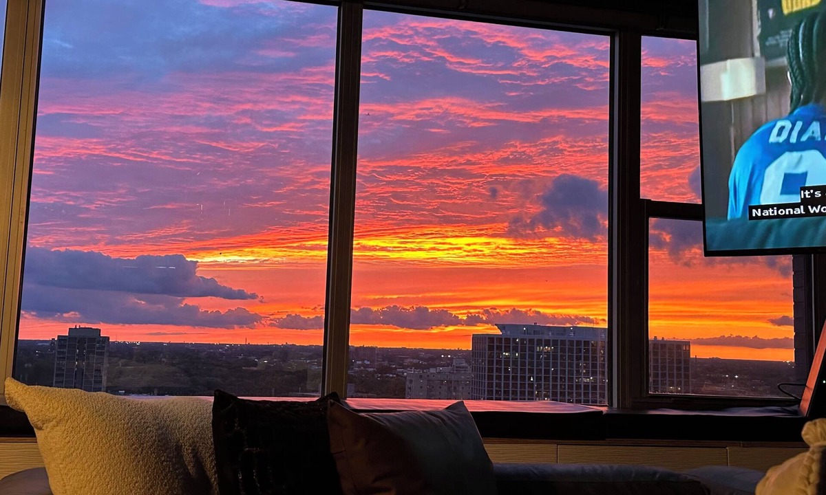 Buena Park Condo | Lakefront high-rise unit with spectacular lakefront & marina views!