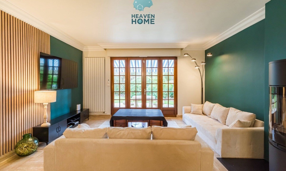 Graces House | Large comfortable house for 9 people