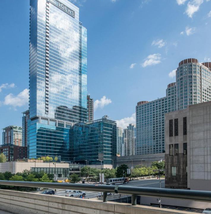 Streeterville Hotel | Loews Chicago Hotel