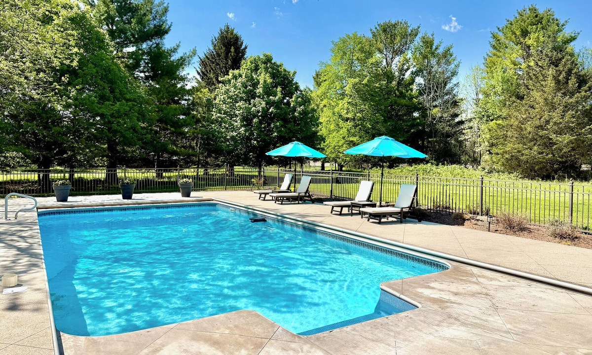 Sheboygan House | Luxury Pool Retreat - 2 Acres - Near Whistling Straits