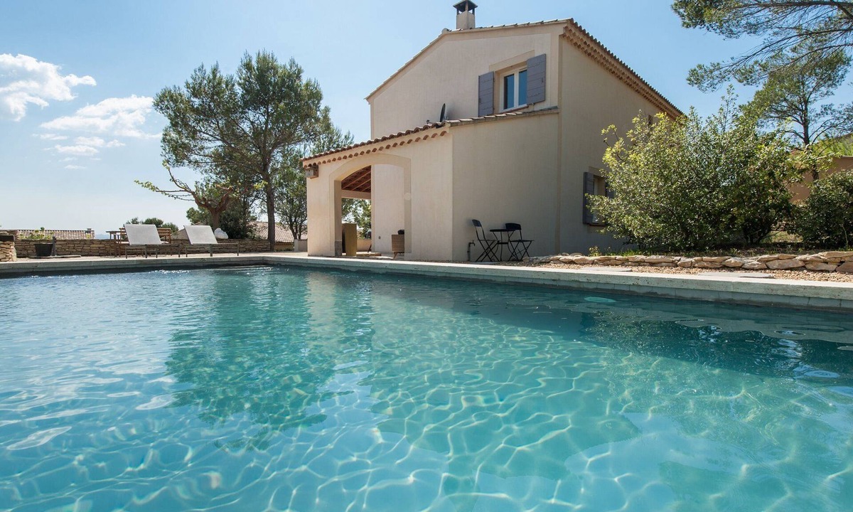 Saumane-de-Vaucluse Villa | Luxury Provence Villa | Villa La Coquille | 4 Bedrooms | Private Pool