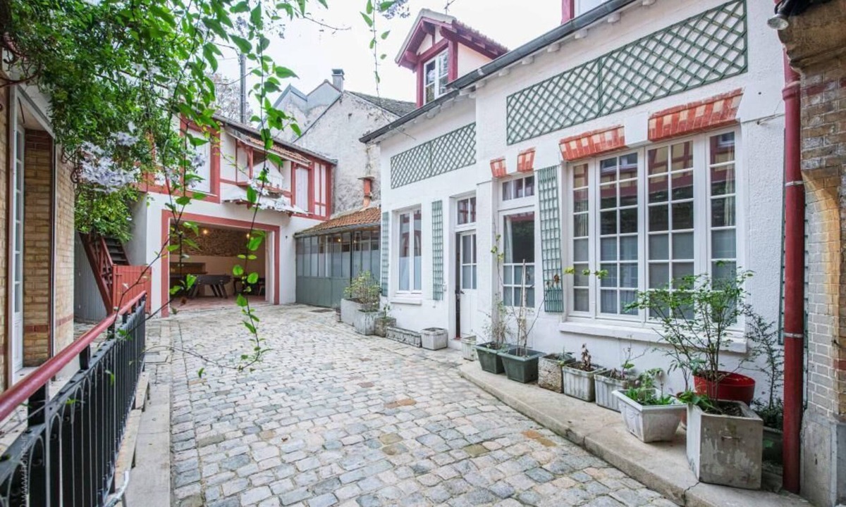 Le Celle-Saint-Cloud House | Maison de Ville Calme au Proche Versailles