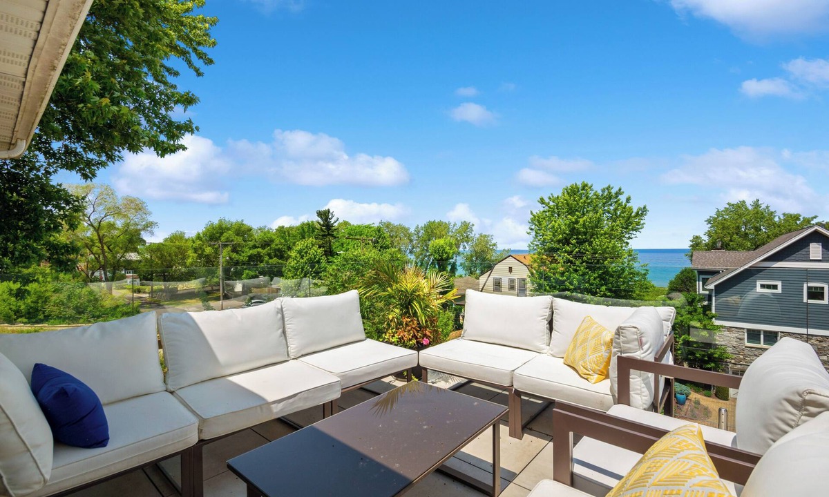 Miller Beach House | Modern Lakeview Retreat; Steps to Beach, Chefs Kitchen, Terraces & 3 bathrooms!