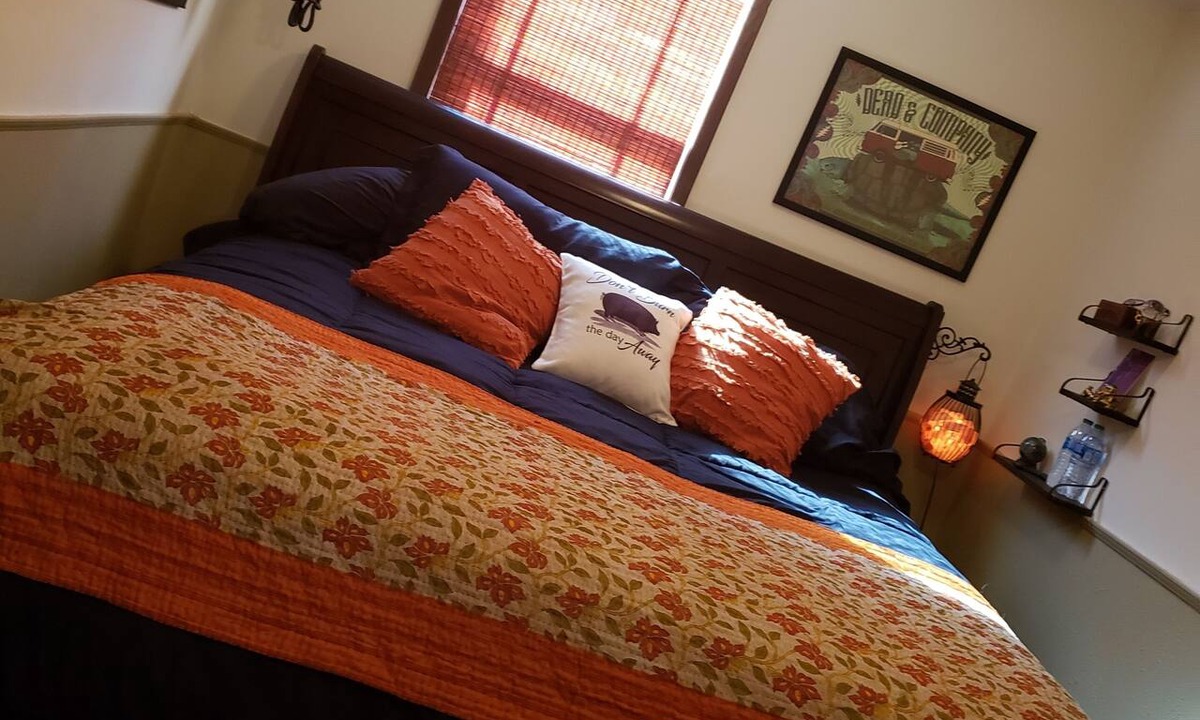 Nims Apartment | Musical Themed Duplex with Muskegon Lake Views