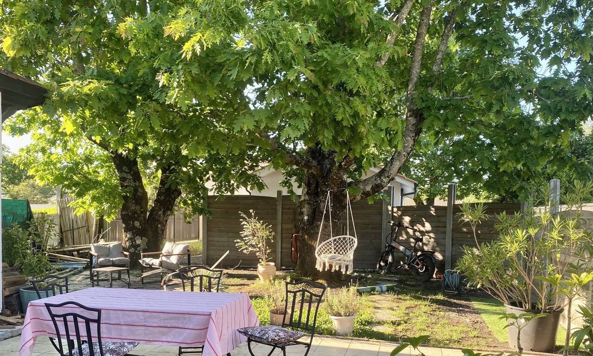 Saint-Medard-en-Jalles House | Nice typical house 140m2