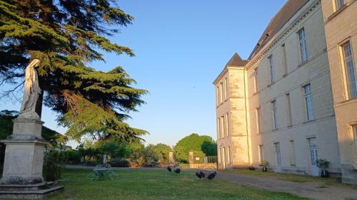 Bourgueil House | Palais abbatial de Bourgueil