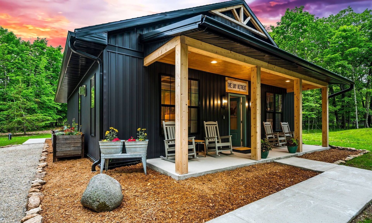 Ephraim House | Private home on 1.5 wooded acres in Door County conveniently located in Ephraim.