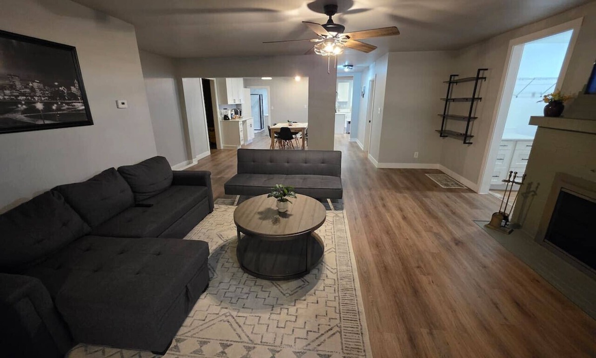 Joliet Apartment | Quiet 2 Bedroom Escape Steps from Downtown Joliet