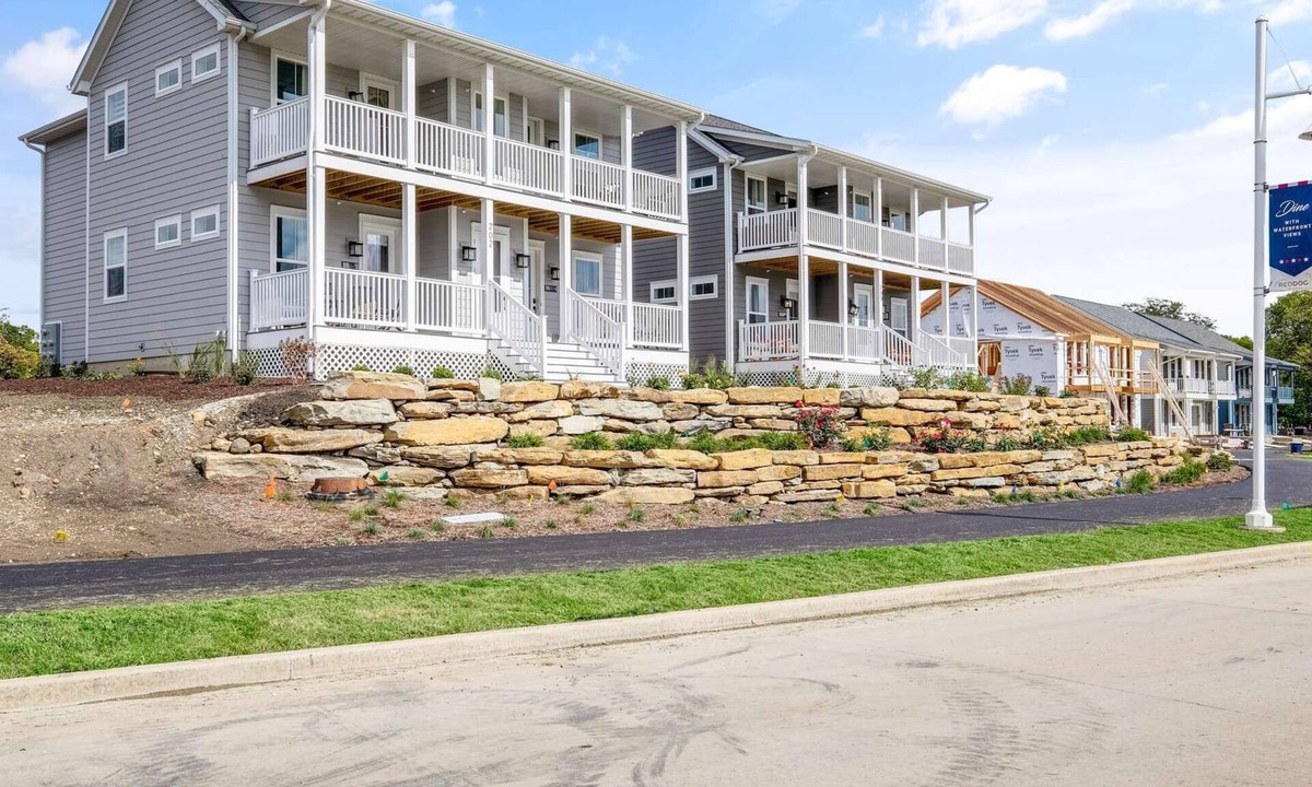 Ottawa Condo | Rent all four condo units as one | Mariner's Landing