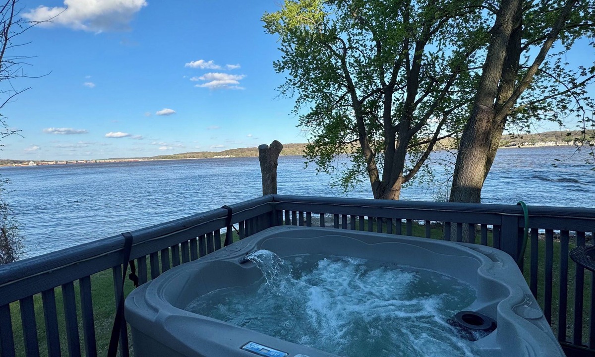 Lynn Center House | Riverfront Home with Hot Tub, Fire Pit & Scenic Views