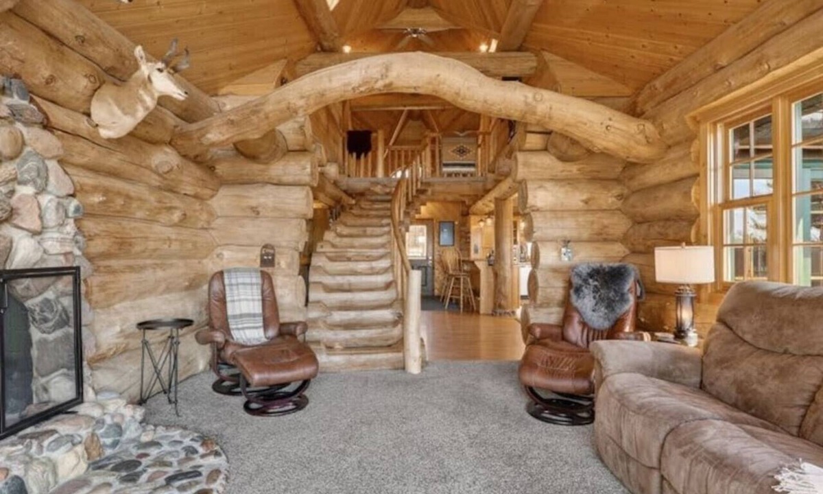 Newaygo Cabin | Rivers Edge Retreat-Hot Tub, Game Room, River View