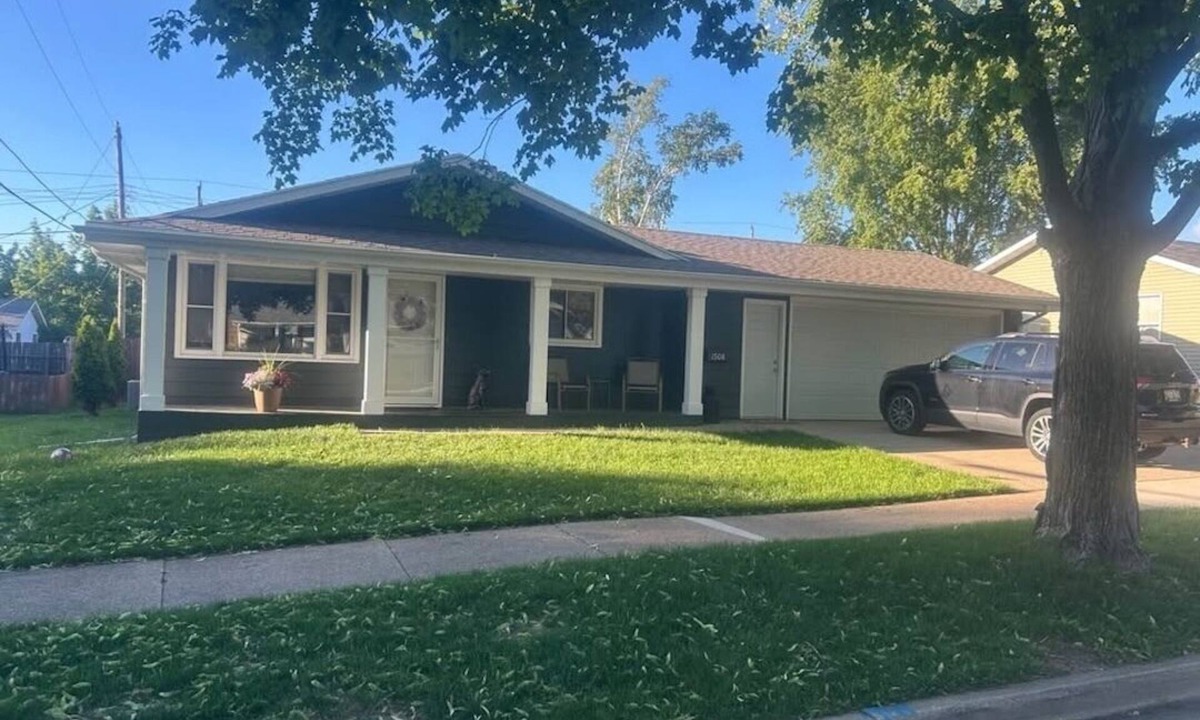 Appleton House | Serene 3-bedroom house with AC in charming Appleton location near HWY 41