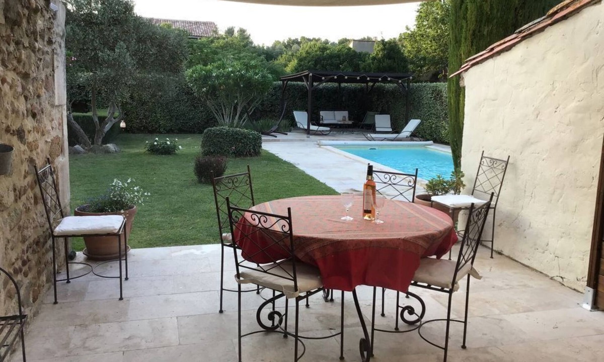Saint-Martin-de-Crau House | Small farmhouse with AC in the Alpilles, 15 mn baux de Provence, 3mn Mouries